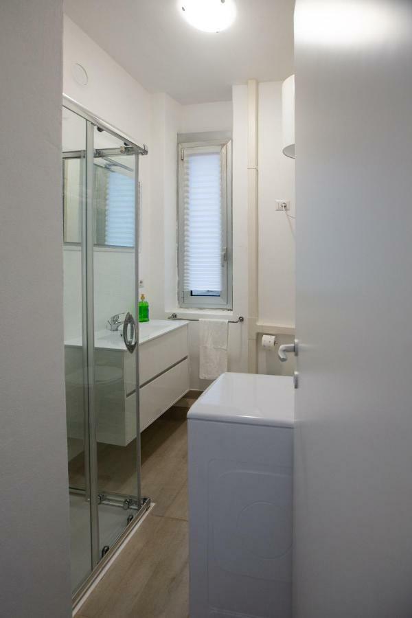 Apartment Via Treviso 6 Mailand Exterior foto